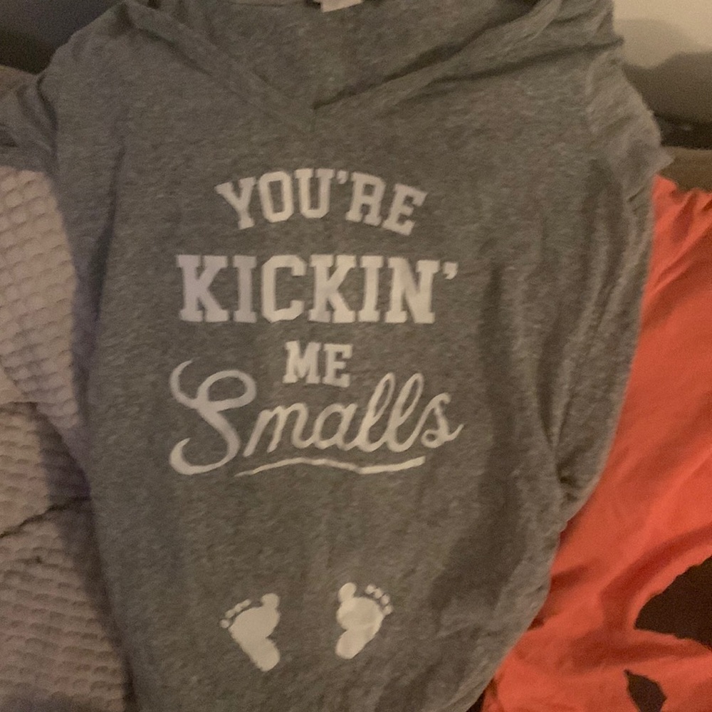 Maternity shirts
